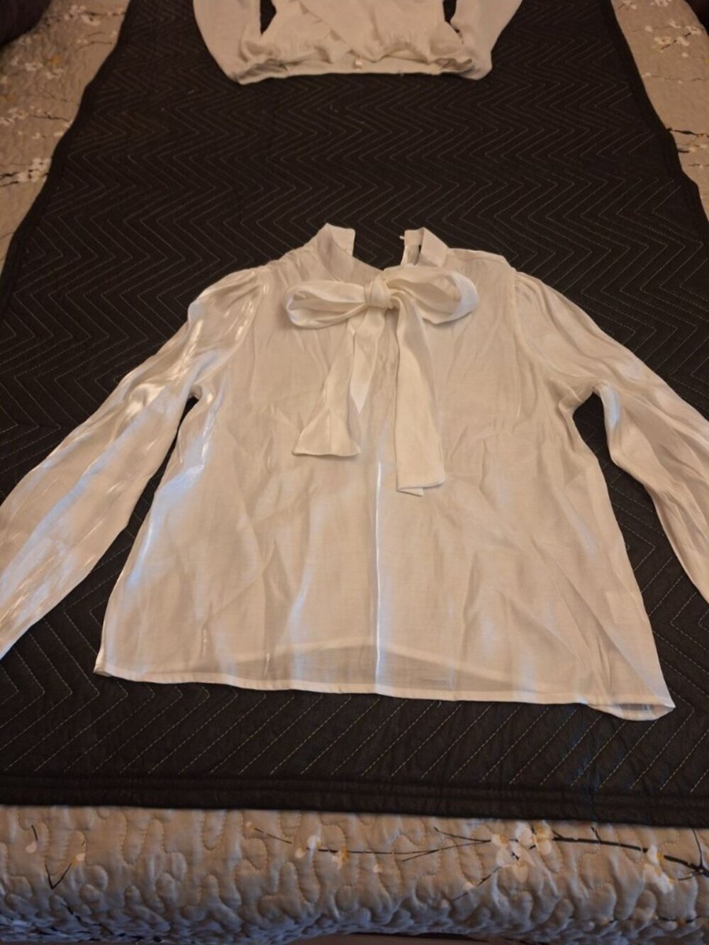 SHEIN Women’s White Sheer Bow Tie Blouse Long Sleeve Lightweight Top Size M